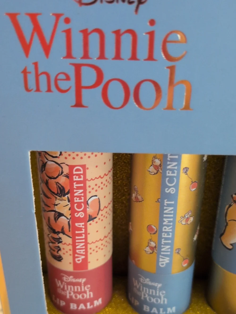 DISNEY Winnie the Pooh Lip Balm Gift Set - Qty 6 - Picture 2 of 5